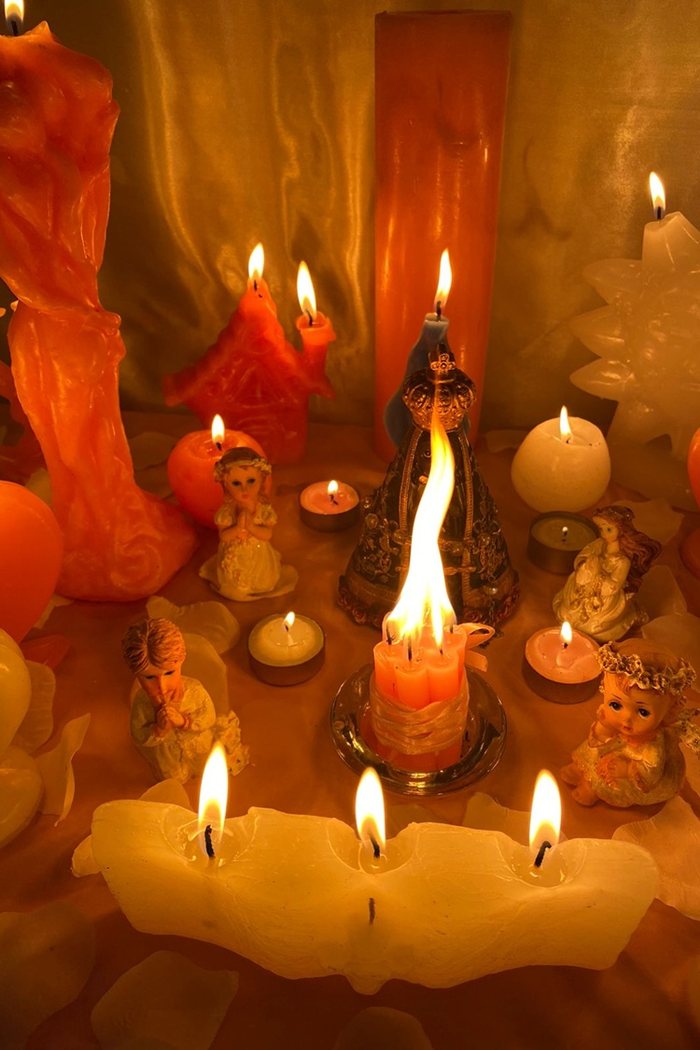 Rituales y trabajos en el altar de Clara